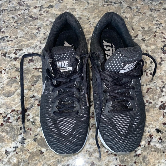 Nike Max Air - Picture 2 of 7